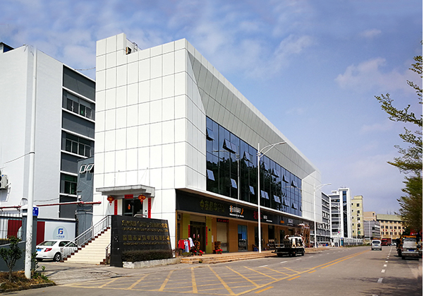 龙门住宅公寓幕墙修缮