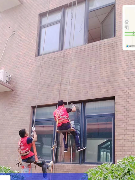 龙门承接各类窗户玻璃维修